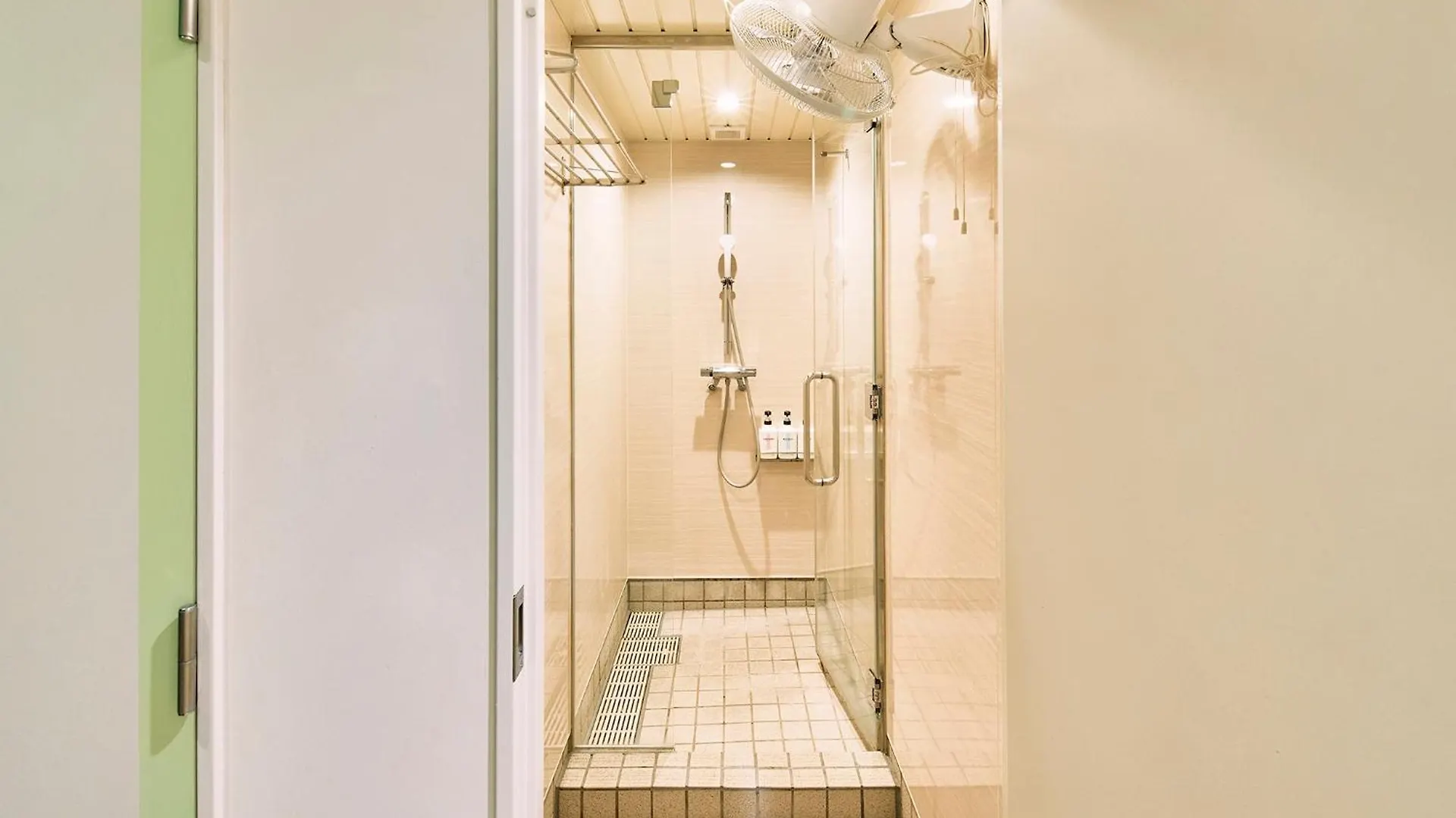فندق Room&Bed Fun Stay كيوتو